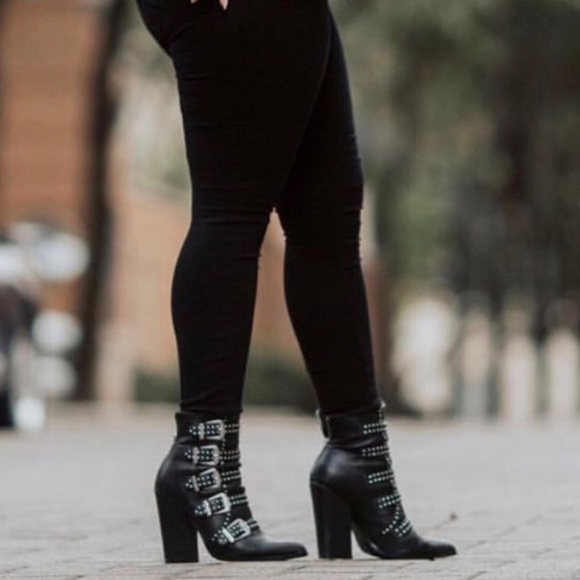 steve madden comet bootie